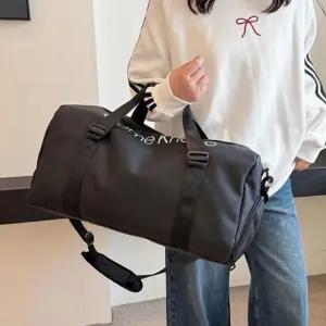 [셀러에이드]방수백 가방 보스턴백 헬스장 여행용 보스톤 더플백 방수