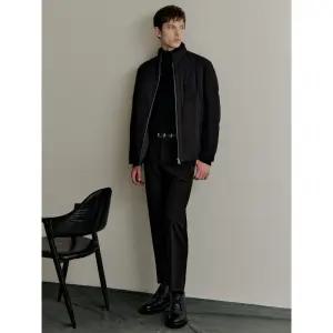 [갤럭시 라이프스타일] [三無衣服] 경량 스트레치 숏 다운 점퍼  블랙 (GC4X38S065)