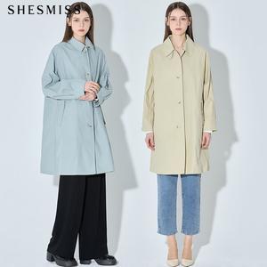 (SHESMISS)] 밀키 래글런 맥 트렌치코트 (택가격  398000원)