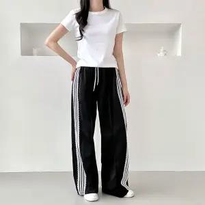 아르떼므 레이스 트랙 와이드 팬츠 SD-250617라인운동복 츄리닝 트레이닝 바지 줄츄리닝