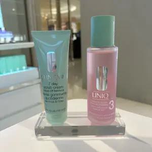 [크리니크] 7 데이 스크럽 크림 100ml+각질케어토너 3번 200ml