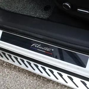 필랑트 도어스커프 아크릴 발판 몰딩 커버 차량 악세사리 꾸미기 용품