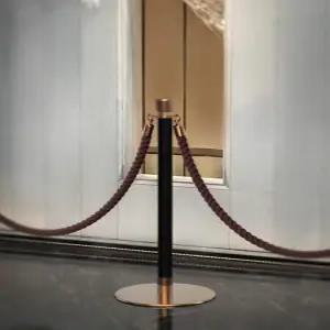 갤러리 차단봉 컷팅봉 펜스 대기열 전시장 바리게이트