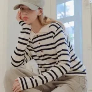 [롯데백화점]오우오 스트라입 니트 W61M2KN02