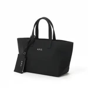 26SS LE DRUMMER TOILE SMALL BAG COHMP F67045 LZZ) 르 드러머 트왈 스몰 백)