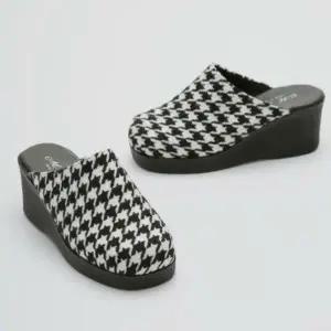 아트박스/신상오픈런 여성 하운드투스 디자인 통굽 웨지 뮬 슬리퍼