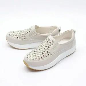 [하프클럽/다잇템]여성 통기성 SS 클래식 쾌적한 펀칭 슬립온