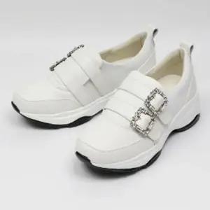 [하프클럽/다잇템]여성 두꺼운굽 플랫폼 두툼한 큐빅 미들 슬립온