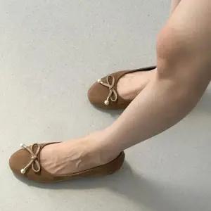 [다잇템] 여성 코지 오피스 클래식 리본 플랫화면