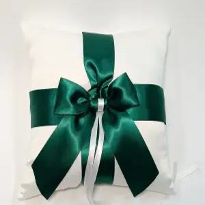 결혼식 파티를 위한 우웨딩 웨딩 링 베개 베어러 녹색 리본이 달린 샴페인 쿠션 (화이트)