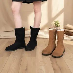 [옷자락]여성 스웨이드 퍼내피 앵클 플랫 부츠 방한