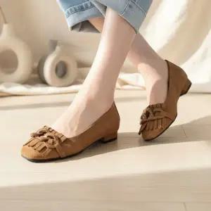 [옷자락]여성 모던 사각 체인 술장식 가죽 플랫슈즈