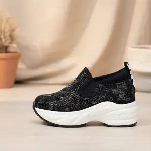 [옷자락]여성 데일리 큐빅 키높이 스니커즈