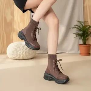 [옷자락]여성 니트 앵클 부츠 레이스업 통굽 워커