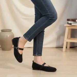 [옷자락]여성용 일상용 펀칭 메리제인 스트랩 플랫슈즈