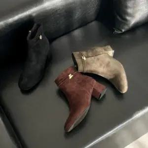 [옷자락]여성 럭셔리 부드러운 합성 스웨이드 미들 블록힐 발목 앵클부츠