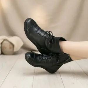 [옷자락]여성 가을 겨울 기본 레이스업 앵클 부츠