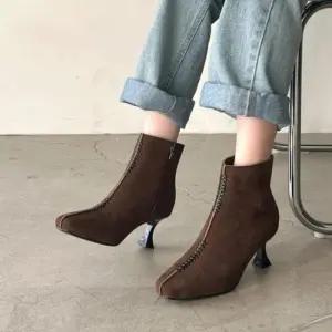 [옷자락]여자 기모 스웨이드 뾰족코 지퍼 앵클부츠