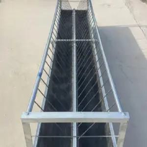 여물통 가축사료통 농장 먹이통 돼지 축사 염소 양