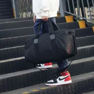 남녀공용 무지 보스턴 가방 여행 보조 가방 운동가방 여행가방 캠핑가방 운동가방