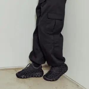 [매장정품] 킨 유니크 360 남성 슬립온-BLACK/MAGNET 3869135