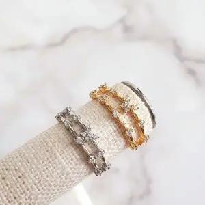 [하프클럽/]여성용 일상 큐빅 더블라인 나비 프리사이즈 링