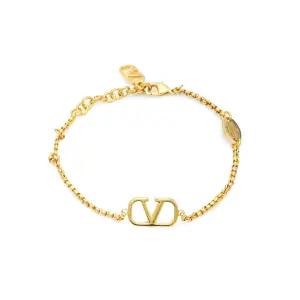 팔찌 가라바니 V로고 8W2J0F84 MET CS4