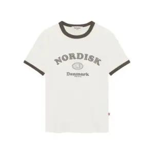 노르디스크 NORDISK 레터링 링거 반팔 티셔츠 - W_Off White OWM26247W3 407615