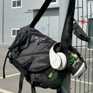 [셀러에이드]메신저백 데일리 33x30x16cm 스트릿패션 남성 캐주얼