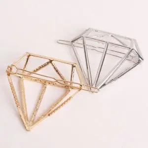 [셀러에이드]여성스러운 반머리 헤어핀 2컬러