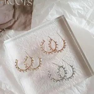 [하프클럽/]여자 3컬러 하객룩 라운드 원형 큐빅 핀 귀걸이