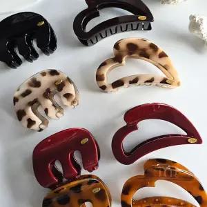 [하프클럽/]여자 호마이카 마블 하트 집게핀 여자스러운 헤어핀