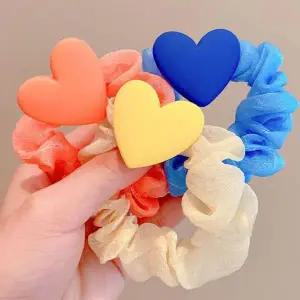 파스텔 컬러 곱창 스크런치 하트 머리끈