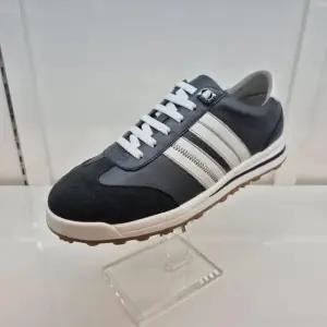 HC11 소가죽 남성 스니커즈 초경량 세미케주얼 스니커즈  K6V4U5H1359