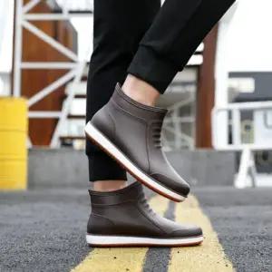 남자 여름 숏 앵클 부츠 장마 방수 신발 주방화 ysN8+4zVq