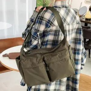 캐주얼 크로스백 노트북 학생 가방