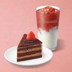 [파스쿠찌] 요거 딸기 라떼 + 오! 마이 초코(조각)