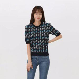 [PAT 여성] 플라워 패던 자카드 니트_1K23301