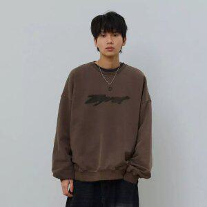 [데시레드] [택가 79,000원] 피그먼트 그래픽 맨투맨 티셔츠-FASK5105B08