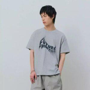 [데시레드] [택가 29,000원] 레터링 그래픽 반팔 티셔츠-FBSK5802D0B