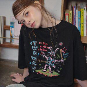 홈런 버니 반팔티 블랙