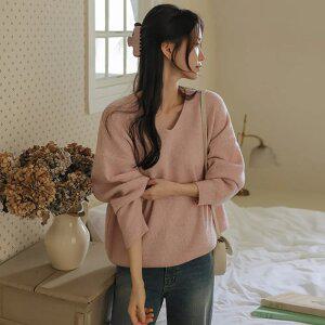 폭닥한 울 브이넥 도톰니트