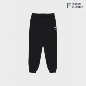 [택가 109,000원] 풋볼스탠다드 공용 토트넘 코커렐 스웨트 팬츠 T4JP401XBLK