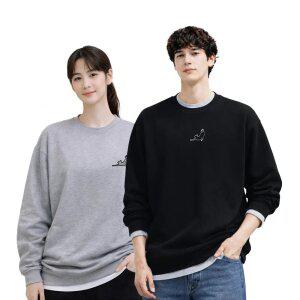 언테임드 데일리 오버핏 맨투맨