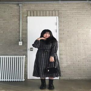 소프트 체크 프레임 롱 원피스-블랙