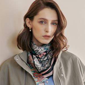 [MAXZA] 멀티 페이즐리 스퀘어 프레임 빅 스카프