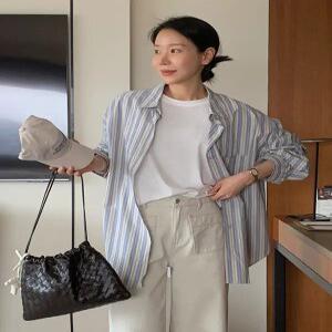 클래시크 포켓 스트라이프 셔츠 (one color)