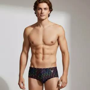 토네이도 멀티 컬러 스타 버스트 남성 숏사각 수영복 실내 수영장