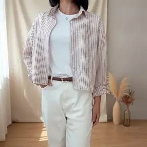 [옷자락]여성 스트라이프 크롭 셔츠 봄 캐주얼 카라넥