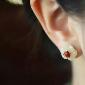 백옥 원석 화이트 꽃잎 18K 골드 링 귀걸이